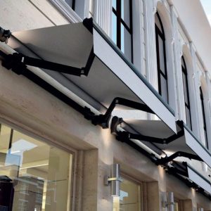 store d'ombrage exterieur